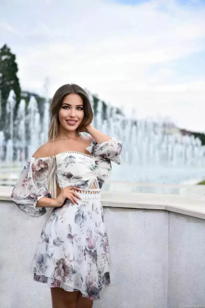 Polina Profile image 1