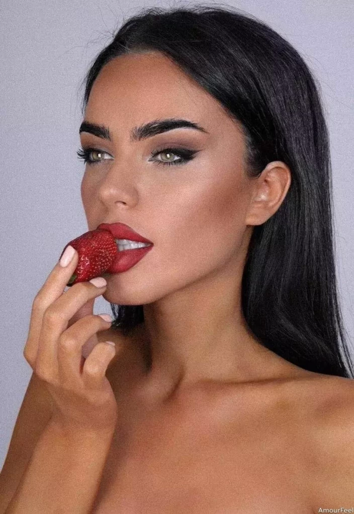 Danira Profile image 1