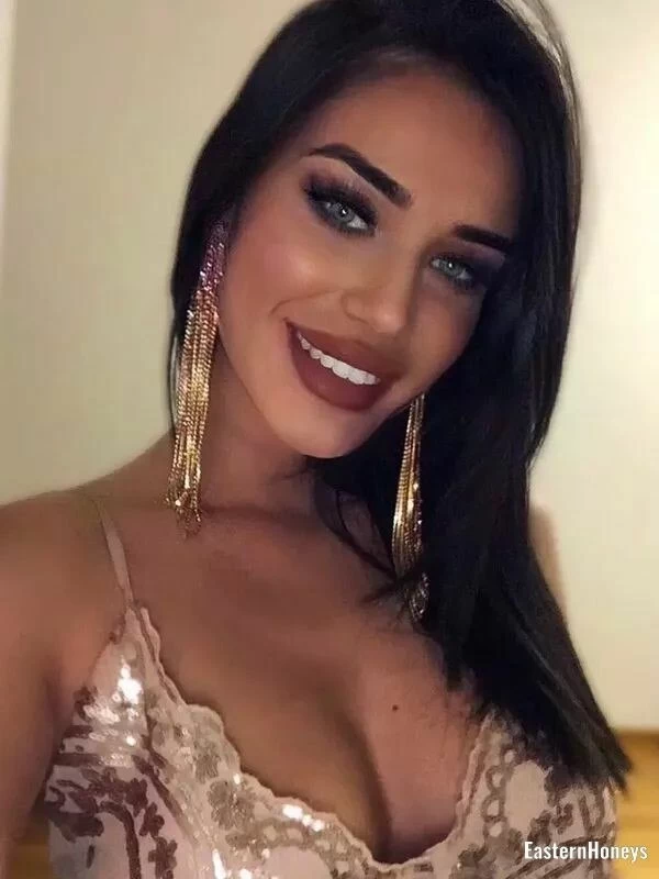 Andrijana Profile image 3