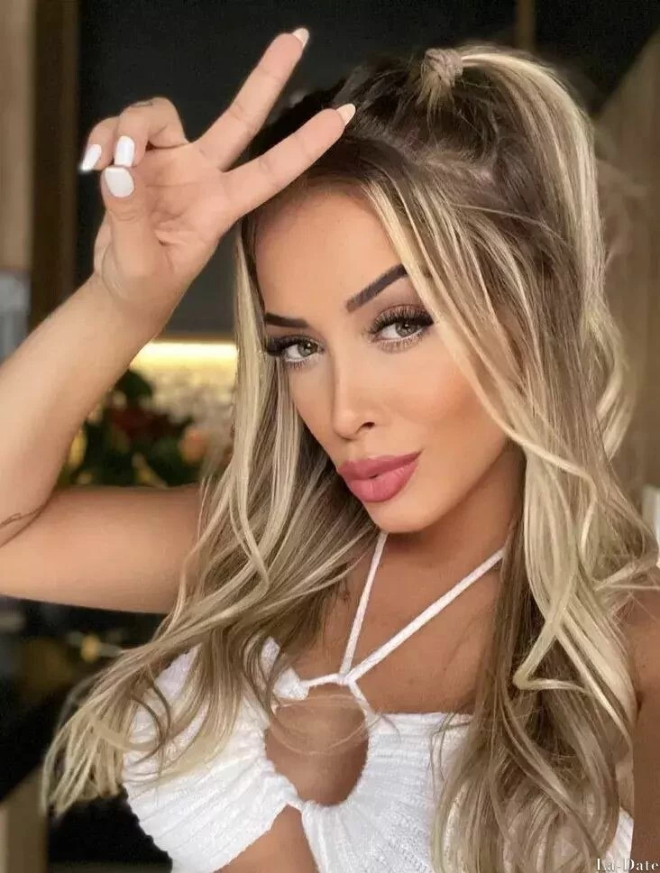 Miriam Profile image 2