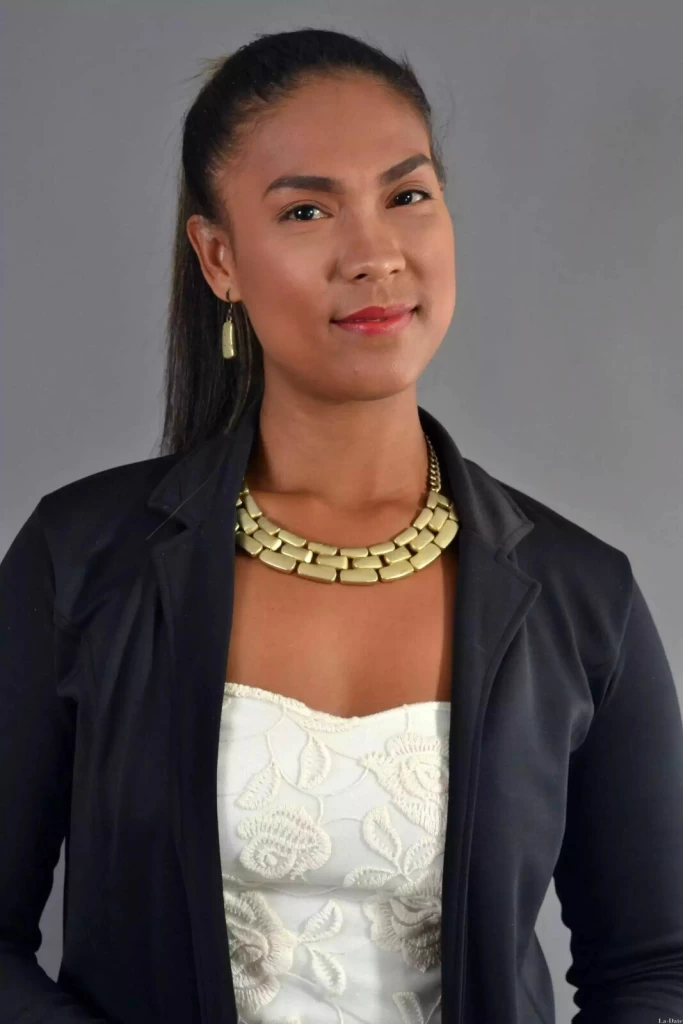 Valeria Profile image 2