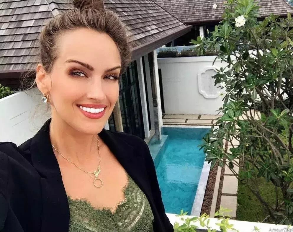 Manee Profile image 5