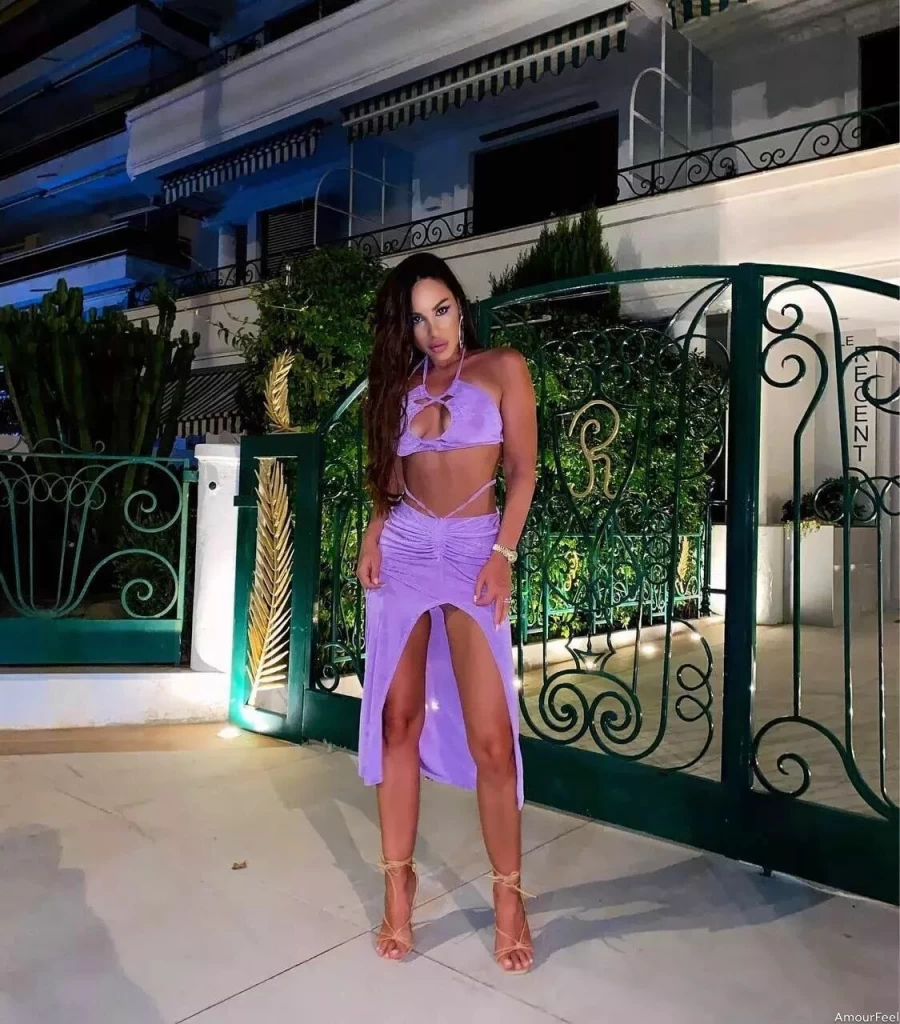 Emilia Profile image 3