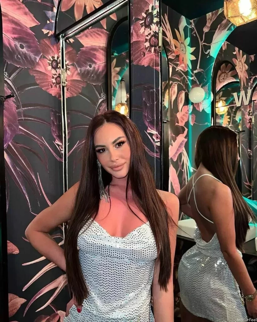 Emilia Profile image 1