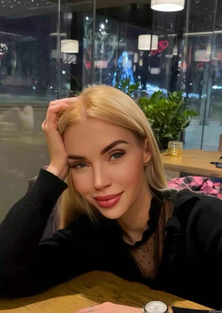 Ludmila Profile image 5