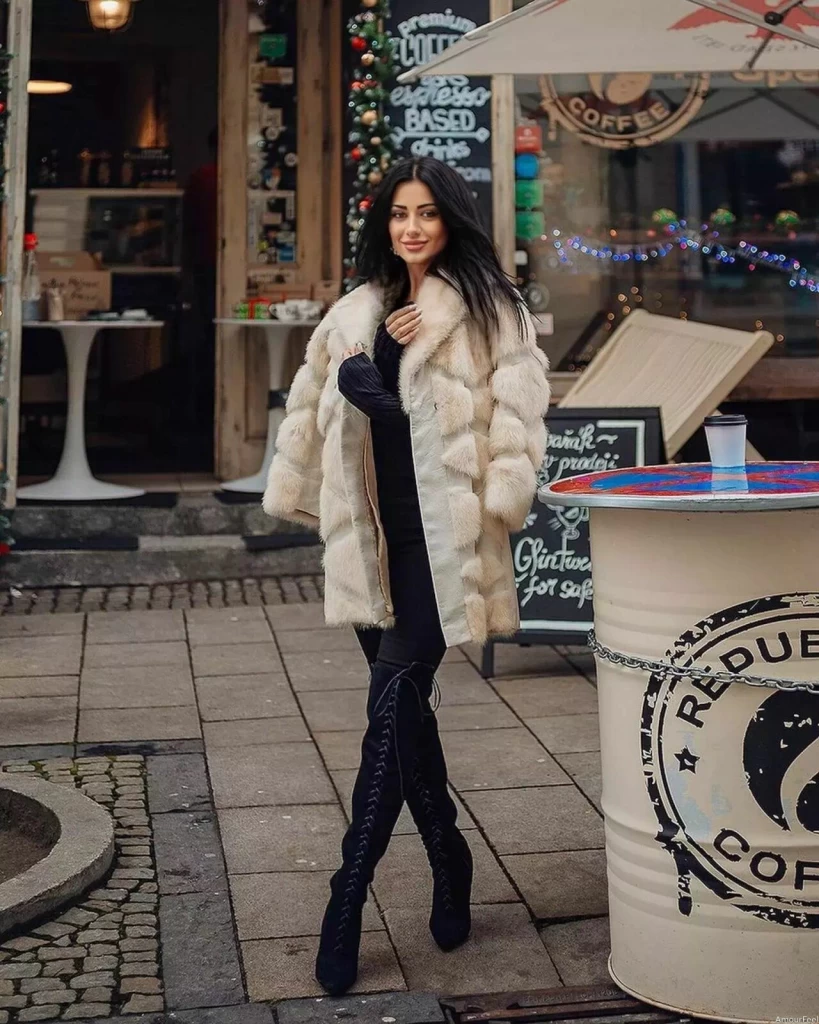 Valentina Profile image 5