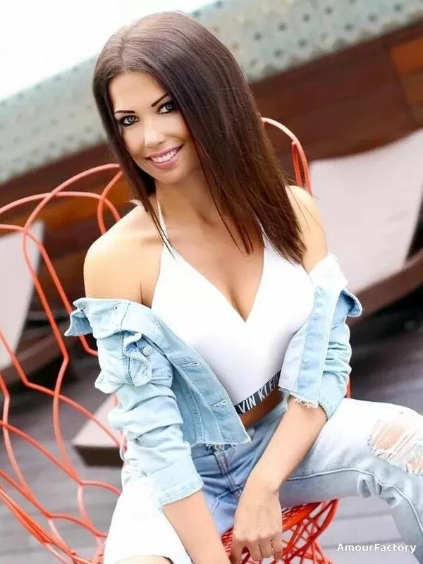 Nataliya Profile image 2