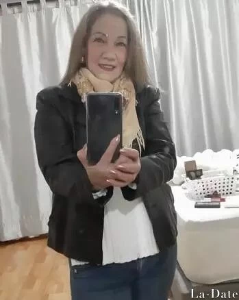 Emma Profile image 4